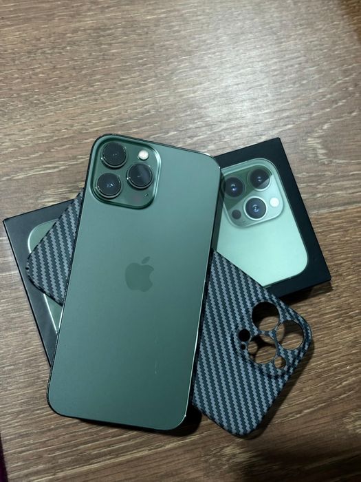 iPhone 13 про макс