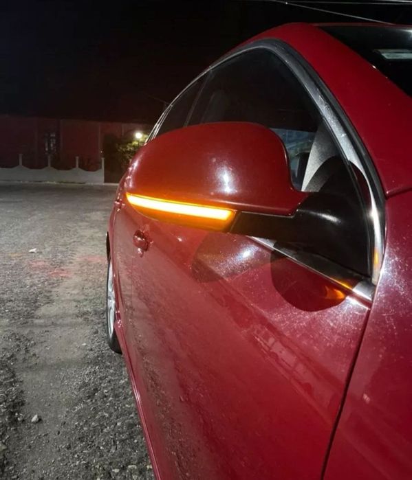 Динамични Бягащи Мигачи LED технология VW Golf M5,Golf Plus, Passat B6
