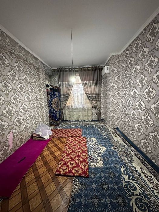 Kvartira sotiladi. 5-mikrorayon