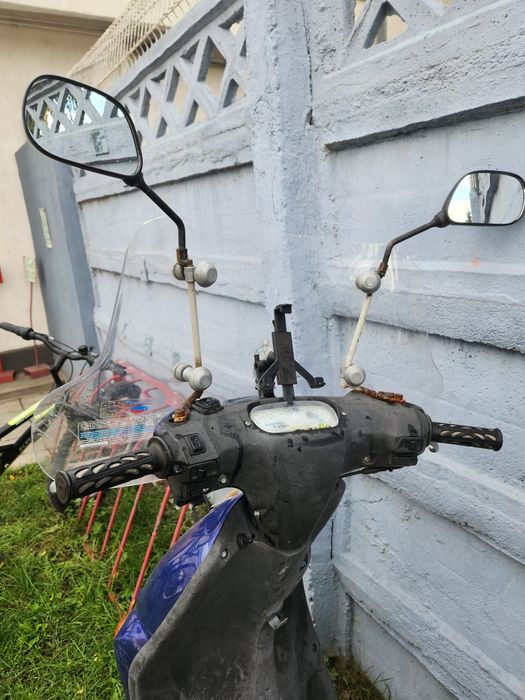 Vand scuter yamaha