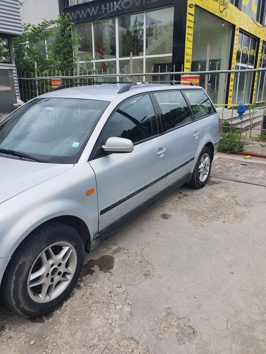 ФОЛКСВАГЕН Пасат комби 1.8