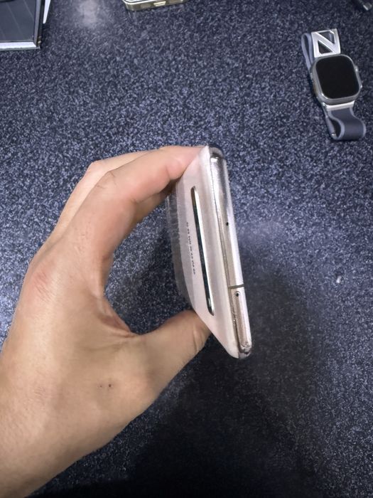 samsung s10+5G pamit 8.256g holati yahwi oqip tel qlila