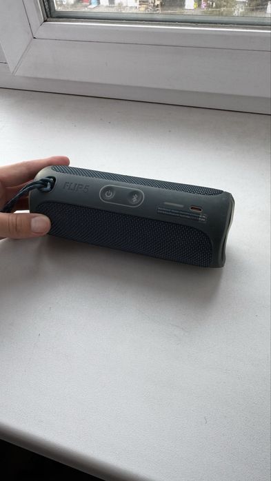 Продам колонку JBL FLIP 5