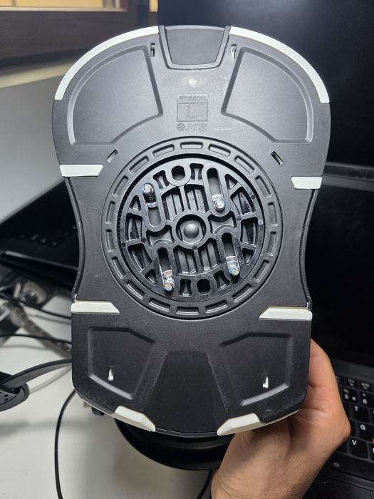 Vând legături union force size L 2025