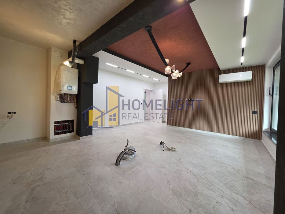 Дава се под наем Офис в София, Славия - 102 кв.м за 1100 € - Снимка #1