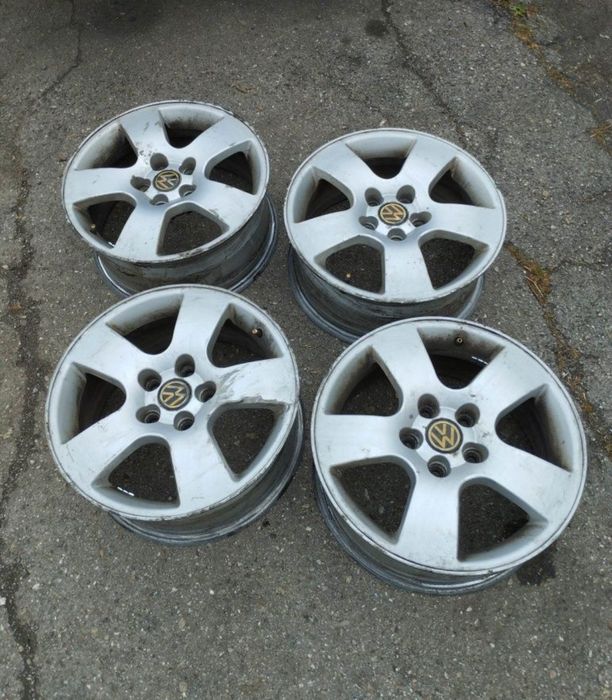 Гуми с джанти за джип. Други лети джанти за WV, Audi