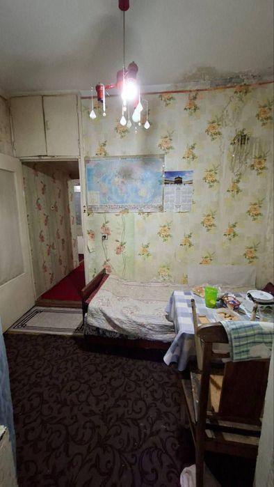 Ахмад Югнакий 1/2/5 балкон 2х6
1²/2/5 общ пл 46м² 
Балкон 2х6 не торец