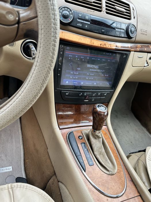 Vind Mercedes E200 2,2 diesel full , trapa