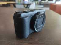 Джобен фотоапарат с голям zoom 30x, 20 MP, SONY HX60 с 2 батерии.