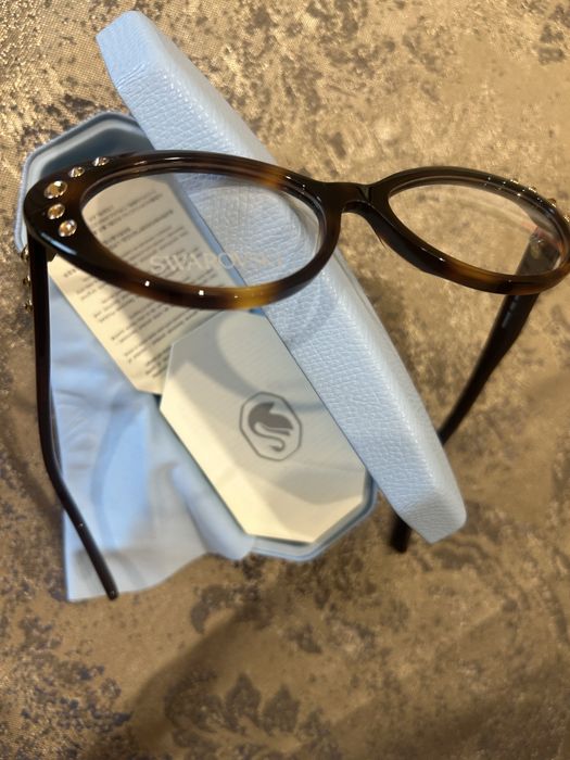 Ochelari vedere cu etui si accesorii Swarovski - nou cu eticheta