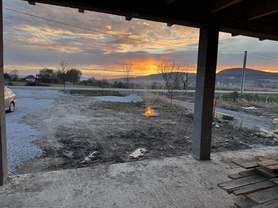 Casa parter cu 10 arii de teren