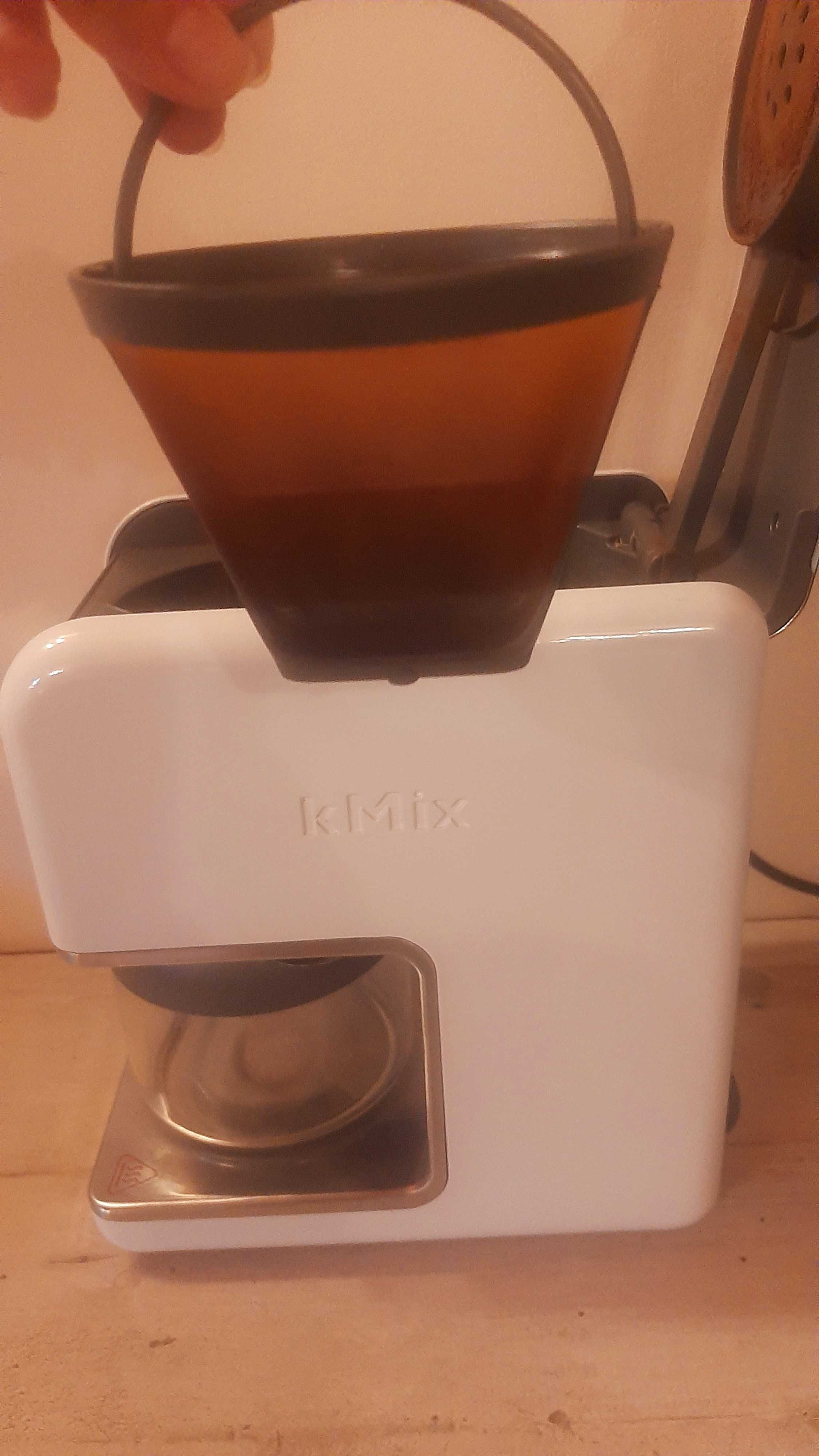 Кафе машина за шварц кафе Kenwood CM020