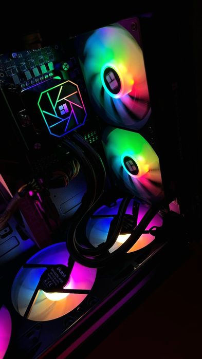 Vand PC Gaming i5 12400F | RTX 3060ti 8gb | 32gb DDR4 | 1TB SSD | NOU