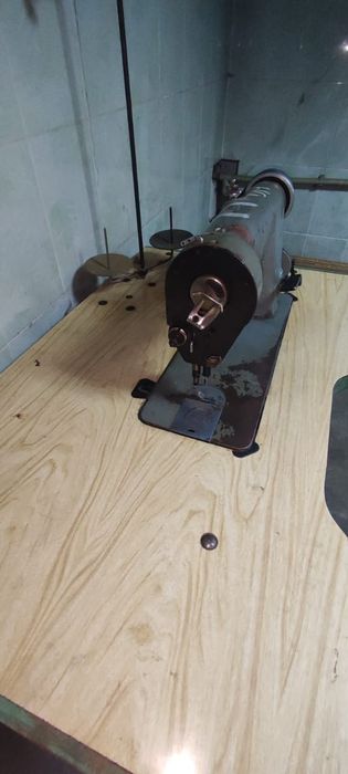 Промышленная швейная машина 97-й класс