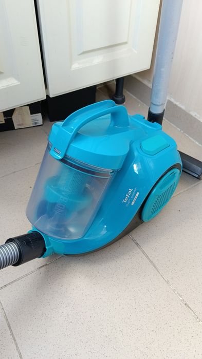 Пылесос Tefal Swift power Cyclonic