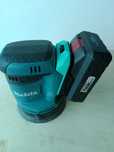 Adaptor baterie parksile la Makita