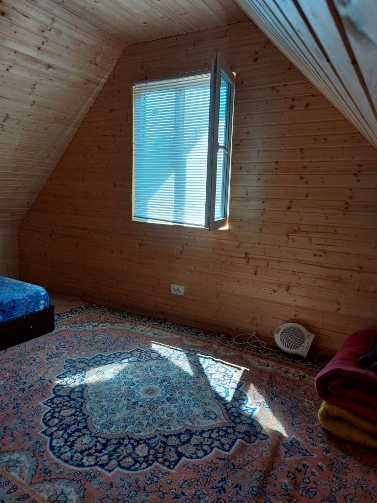Vand cabana  Muntele Bocului