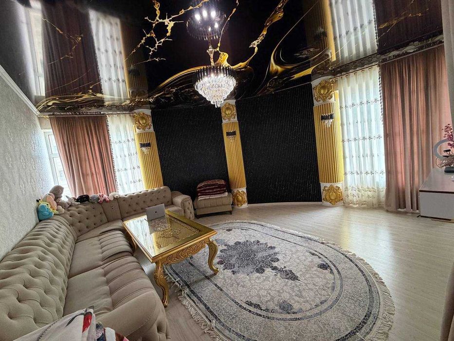 Продаётся 2х комн квартира на 4 этаже Ор-р Дом пионеров