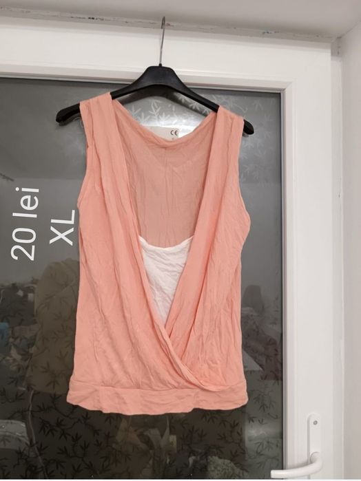 Bluză damă cu decolteu