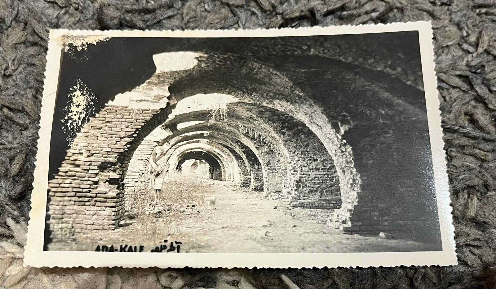Vand doua carti postale interbelice Ada Kaleh,foto de Omar Feyzi Boray