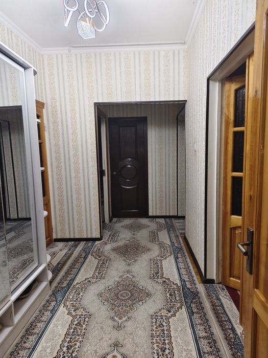 Қорасув-6 квартира сотилади. 3/3/5
