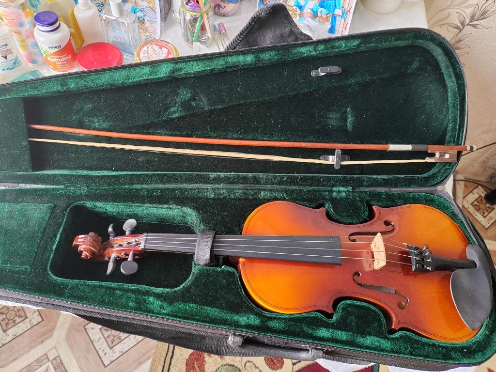 Продаю скрипку, не дорого.