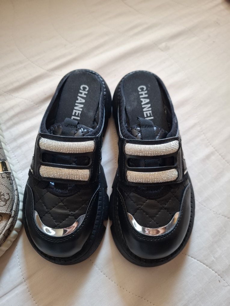Дамски чехли Chanel--- GUESS