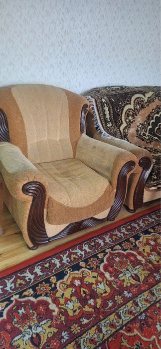 Диван и 2 кресло