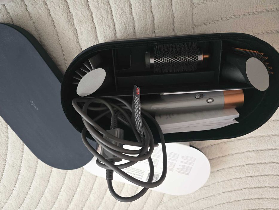 Ondulator multistyler Dyson HS05 Airwrap Nichel-Cupru | in garantie