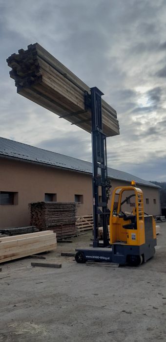 Vând Stivuitor electric 4 direcți Combi Lift