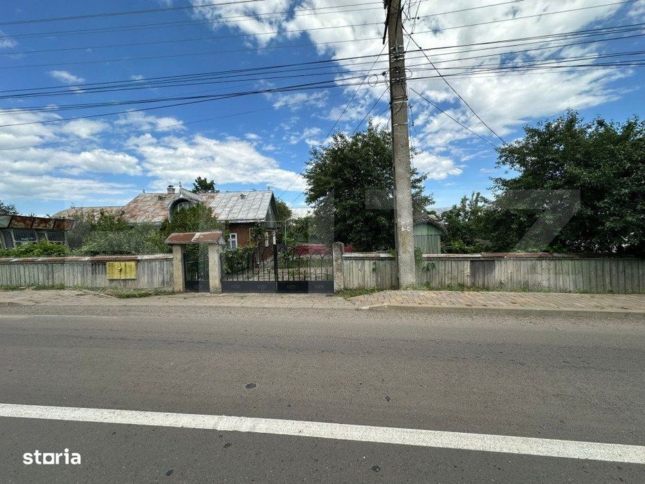 Ocazie, teren intravilan + casa batraneasca , zona Moara Carp