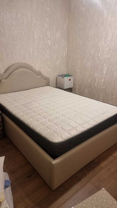 Матрас полуортопедический 140×200