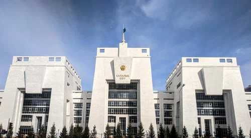 Юрист (юридические услуги, сопровождение)