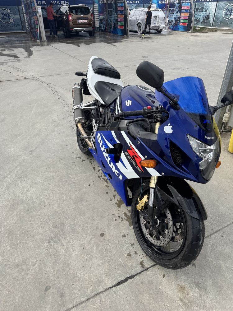 Suzuki gsx-r k4 600 cc