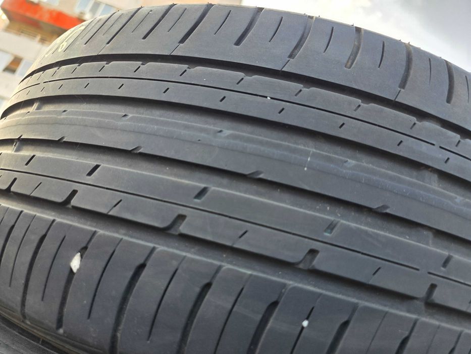 2бр Летни гуми 225 45 17 - Falken -