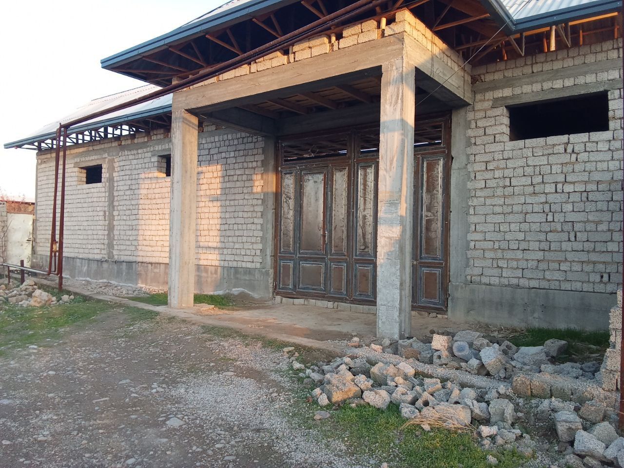 6 сотих 7 хона ховли сот.ди,фасад 19#32,ЮкориЧирчик,У́ртасарой,79900 $
