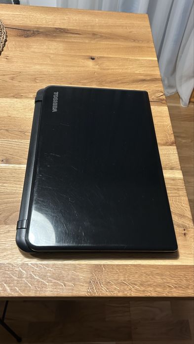 Laptop Toshiba Satelite L50-B-1LV