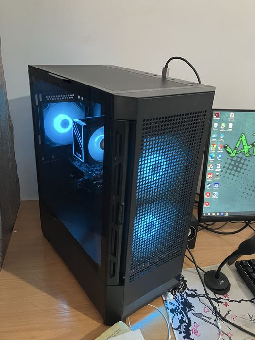 Игравой компьютер + монитор. Ryzen 7 5700x, RTX 5060, ОЗУ 32. SSD 1tb!