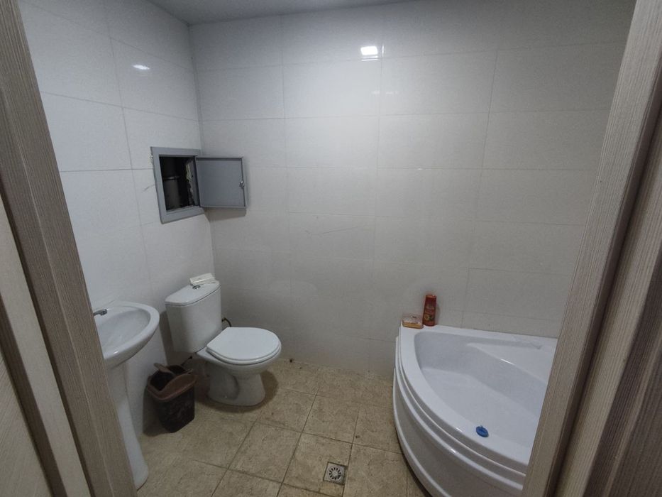 3 xonali uy sotiladi srochni 14 etajda yangi hechkim yashamagan kredet