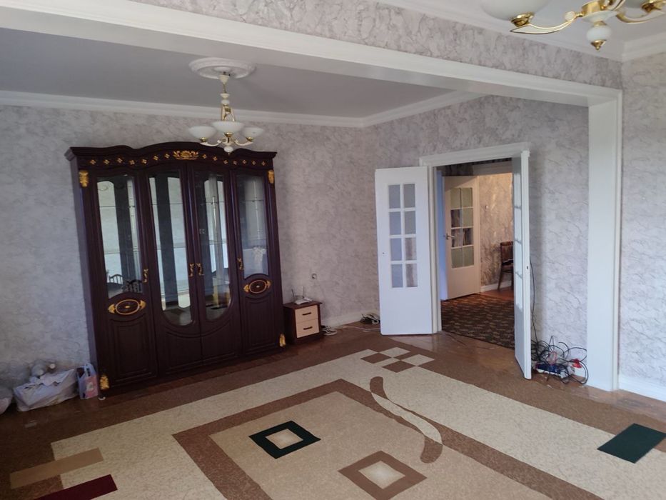 Квартира сергели 4 4/5/5 60500& чистая не торец