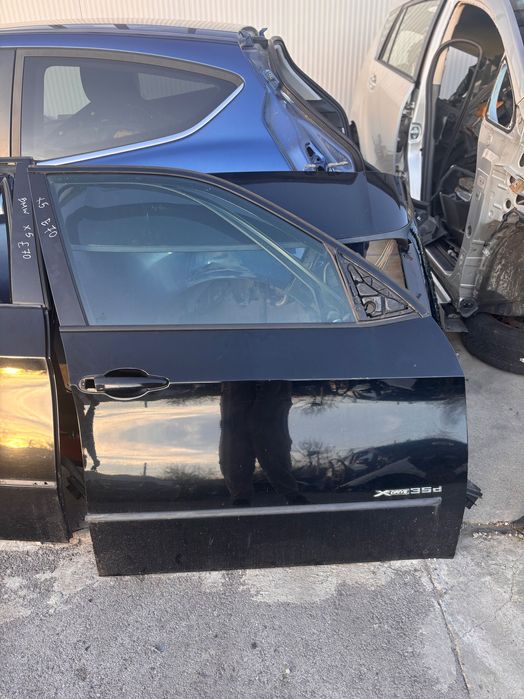 Предна дясна врата • BMW X5 E70 (2007–2013)