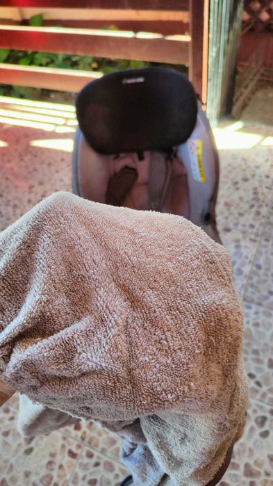 Scaun auto Mobi XP Maxi-Cosi cu husa si oglinda