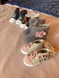 Бебешки обувки - размер 17