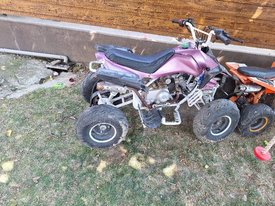 Vând atv 125 motor