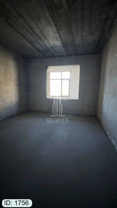 5 mikr somiy tarafpda 3 xona karobka  kvartira sotiladi №1756