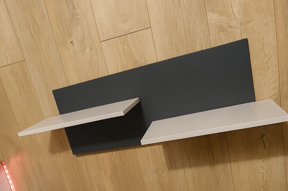 Etajeră/raft perete cu doua polițe noi