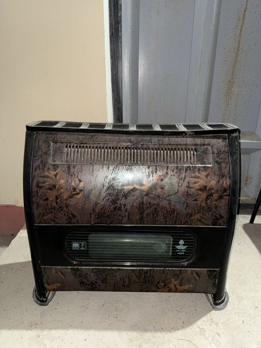 Eron pechka sotiladi ishlab turgan isitish holati zor