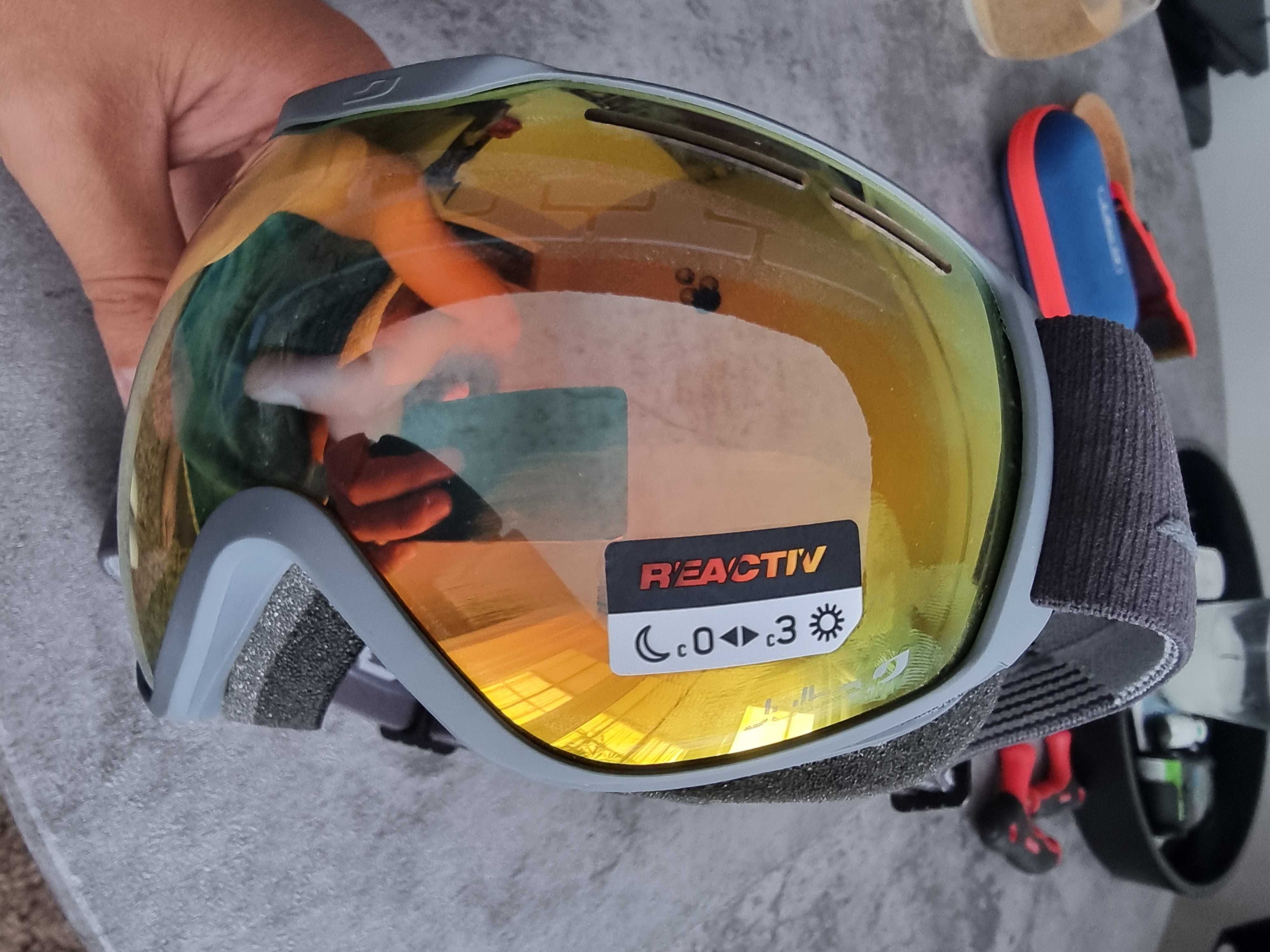 ochelari ski julbo shadow reactiv noi