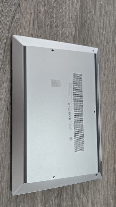 Laptop Hp EliteBook 845G8, Ryzen 5, 8Gb, SSd 512 Gb, 14"Fhd