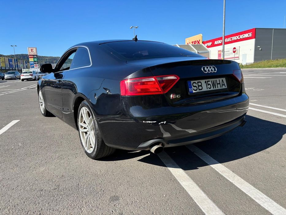 Audi A5 2.7 tdi automat